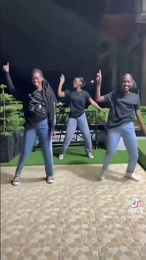 musique: Shilo de ‪@Morijah‬ chorégraphie: ‪@BloomDanceTeam‬ #gospel #tendance
