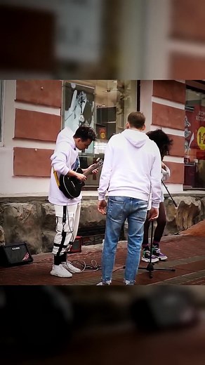 534K views · 6.6K reactions | ГИТАРИСТ притворился НОВИЧКОМ и...