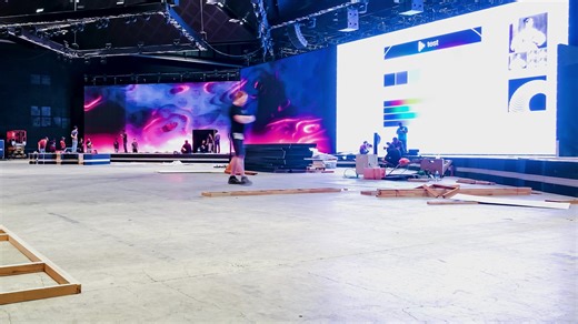 Before game 2 of the Tundra Esports vs. Team Aster begins, a peek into the build process with a timelapse of the stage at Suntec Convention Center. #TI11 | Dota 2