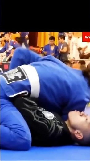 Judo Girl Defeats Guy
