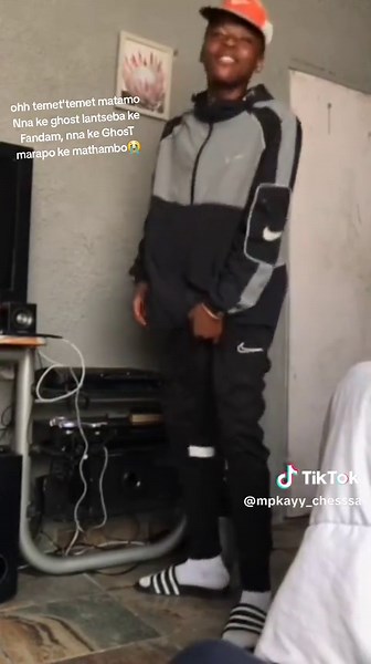 Exploring Freestyle Rhymes and Connections