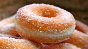 GOTTA MAKE THE DOUGHNUTS! I have the PERFECT recipe for ring doughnuts, filled doughnuts, cream doughnuts AND doughnut holes, too! Just follow the directions for doughnut success! https://www.christinascucina.com/perfect-yeast-doughnuts-sugar-filled-jam-nutella-cream/ | Christina's Cucina