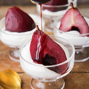 Easy Red Wine Poached Pear Dessert