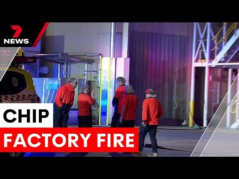 Fire disrupts production at major Australian potato chip factory | 7NEWS