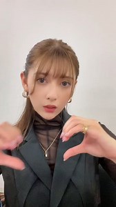 安吉拉芽衣深夜TIKTOK更新