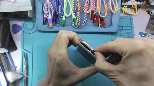 苹果iPhone8代后壳更换完整教程