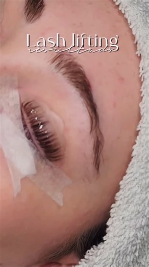 Lash lifting in progress 👁✨ A gentle, natural way to enhance your lashes without extensions — just your own lashes, beautifully lifted and curled for up to 6-8 weeks. | Peridot Esthetics