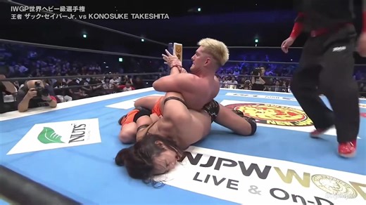Day 21 of the 25 Days of Wrestling Christmas posts🎄🎅🏾 Match: Zack Sabre, Jr. vs Konosuke Takeshita Event: NJPW King of Pro Wrestling Date: October 13, 2025 Location: Ryõgoku Stadium, Tokyo, Japan Lemme just say.. ZSJ and Takeshita.. I was not familiar with y’all game until I started reviewing these matches. I really slept for most of this year. This match was beautiful. Takeshita wanting to take on the world while wrestling for the world and Sabre doing the same but for New Japan. I really ne