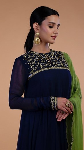 TALKING THREADS by PEARL UPPAL on Instagram: "TALKING THREADS / IKTARA " The inspiration behind our new festive collection IKTARA is rooted in the essence and philosophy of the Iktara, a traditional single-stringed musical instrument renowned for its beautiful, soul-stirring sound. This instrument, despite its simplicity, captures the heart with its purity and emotive melody. It serves as a metaphor for the collection, underscoring the belief that true beauty lies in simplicity and that elegance