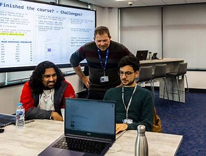 MK College, the SCIoT and The Open University announce new progression routes to Engineering and Computing degrees | FE News
