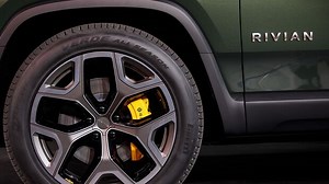 Watch: Rivian Automotive Inc., the electric-vehicle startup backed by Amazon.com Inc. and Ford Motor Co., is looking to go public as soon as September at a valuation of about $50 billion.