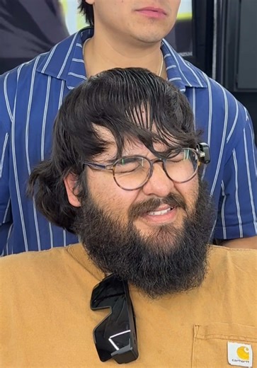 Barbero de El Paso: ¿Mullet o Pelón para la Boda?