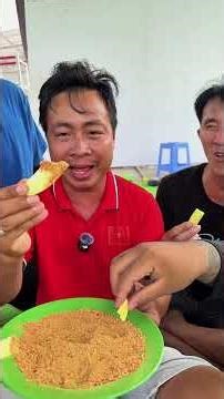 Eating mangoes like this is so satisfying! #phuoclay