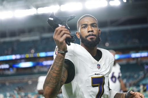 "He was drunk & posted that. Nobody is hacking him": NFL fans rip Rashod Bateman after WR blames hack for controversial posts on Ravens