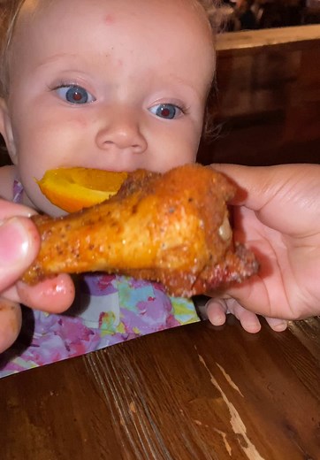 Rhea's Surprise: Chicken Leg or Orange?