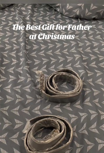 Best Christmas Gift for Dad: Leather Belt