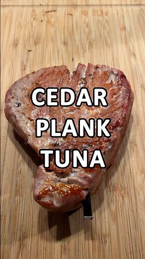 Juicy Tuna on a Cedar Plank | Smoky & Tender 🍴💥