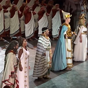 13K views · 422 reactions | Ecco il finale della scena trionfale di Aida all’Arena di Verona col Mib!  Dirige il Maestro Francesco Ivan Ciampa @hernandezsaioa @arenadiverona @fpgalasso @francescosaioa Dirige il Maestro co Ivan Ciampa #aida #verona #vivaverdi #arenadiverona #saioahernandez #opera #operasinger #soprano #mibemolle #ooerasingerlifestyle #vitadicantanti #chihadettocheerostanca | Saioa Hernández - Opera Singer | Facebook