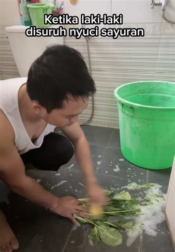 Udah untung mau ngebantuain, emang laki-laki tempatnya salah🥲