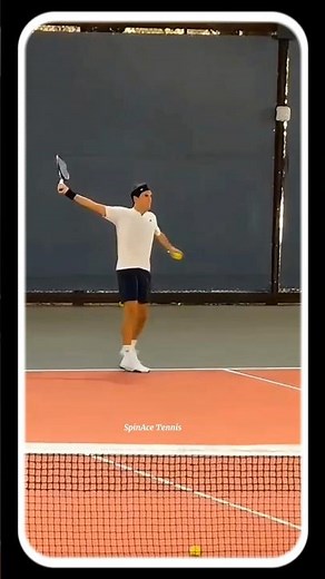 Federer Classic Backhand in Slow Motion | #Federer #Tennis #Shorts