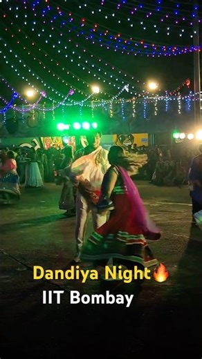 IIT Bombay wali Dandiya Nights🔥#iitbombay #iit #shorts #viral #trending #dance #navratri #dandiya
