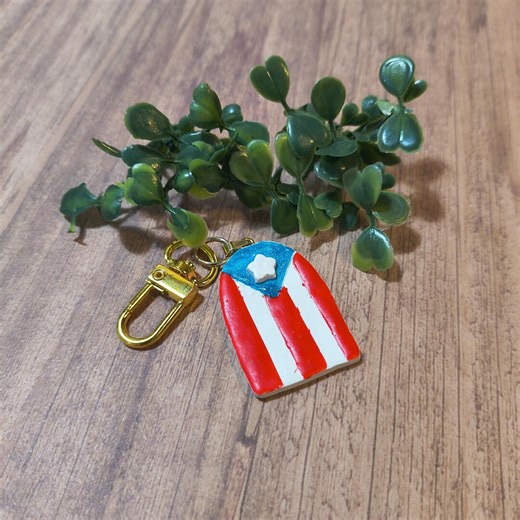 Puerto Rico Flag Keychain in Polymer Clay | Handmade | Miniature Craft | Puerto Rican Gift - Etsy