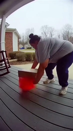 Viral Porch Pirates Caught Explosion #porchpiratepaintbomb #porchpiratesexplosion #packagetheft