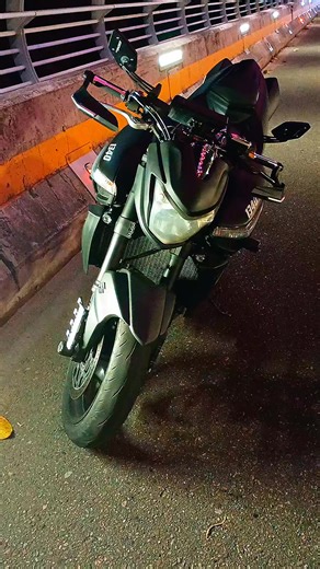 Exploring the Suzuki GSR 1340 B-KING Superbike