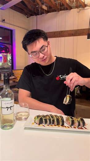 Spider Dude Roll 🕷️ Deep-fried soft shell crab, crab salad, avocado, cucumber Drizzled with eel sauce & spicy mayo #fyp #sushi #hibachi #springdalearkansas #nwa