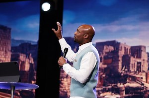 28K views · 1.6K reactions | The enemy will always try one last time—but it won’t work! When it’s your season, the attack may come, but breakthrough is already yours. This time, when you come out, you’re coming out like pure gold! ✨ Watch the full sermon 'From Doubt To Destiny' on YouTube at #KeionHendersonTV #Breakthrough #DestinyAwaits #LHNation | Keion Henderson | Facebook