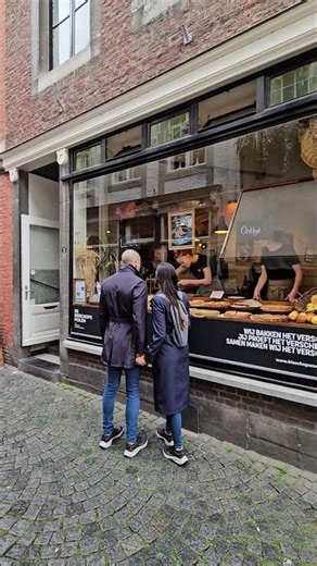 Mill in restaurant Maastricht / Nederlands