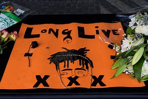 XXXTENTACION Fan Explains Posting Snapchat Of Late Rapper After His Death