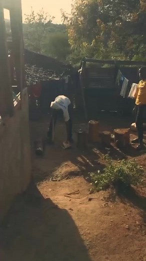 Doing all we can to share a smile😊.... Helping Hands Foundation