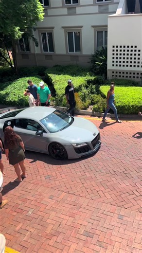 Incredible Audi R8 Driving Experience