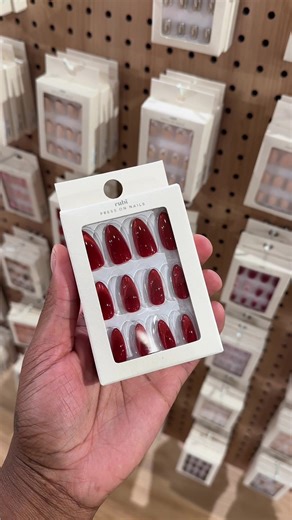 My First Week Back at Work: Cotton On Press-On Nails Review