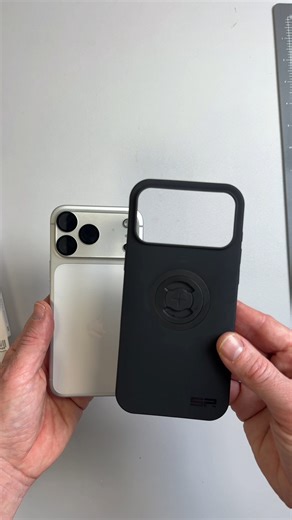 From box to bike in seconds Built for speed. Built for trails. #spconnect #ridesmarter #phonemount #bicycle #secure #mountainbike
