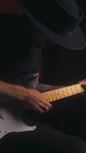 The new courses are live! You can now start Right Hand Technique, Pentatonic Mastery, The Rhythmic Soloist, and both bonus courses today. This is the most complete blues guitar training I’ve ever made. Whether you want to clean up your technique, break out of scale boxes, or finally play solos that groove, everything is inside. But remember: the over 50% off pre-sale ends tonight at 11:59pm BST. 7 hours of blues lessons designed to elevate your playing and give you true fretboard freedom 🦅🎸 Co