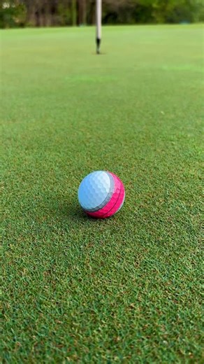Alignment Ball Mark is a putting alignment tool that allows you to read your putt and adjust your alignment at the same time by using your putter. Buy it on Amazon, link in bio. | Alignment Ball Mark