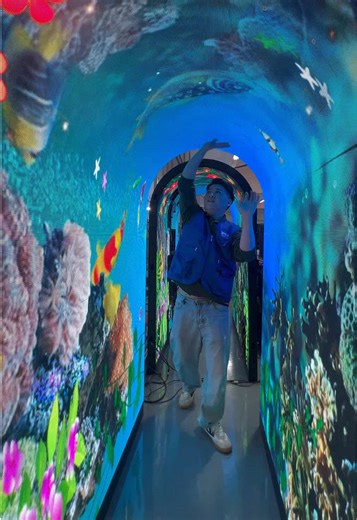 Immersive LED Space-Time Tunnel Screen#MileStrong #ledtunnel #immersiveexperience #leddisplay #leddisplayfactory