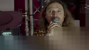 MARION & SOBO BAND feat. JOSCHO STEPHAN -- Live aus der Markthalle am Coburger Albertsplatz -- Stream Premiere 17.04.2021 --- Line-up --- Joscho Stephan (git.), Marion Lenfant-Preus (voc), Alexander Sobocinski (git.), Radek Stawarz (violin, Bratche-Cello), Stefan Berger (db) Follow Marion & Sobo Band here: Facebook: https://www.facebook.com/marionandsobo Instagram: https://www.instagram.com/marionandsoboband Website: http://marionandsoboband.com Youtube: http://www.youtube.com/marionsoboband Fol