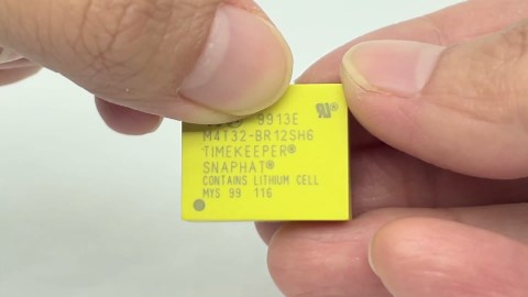 Power Backup Module & Oscillator Crystal - M4T32-BR12SH6 32.768 kHz 3V SOIC-28 - Compatible with Non-Volatile Clock Circuits