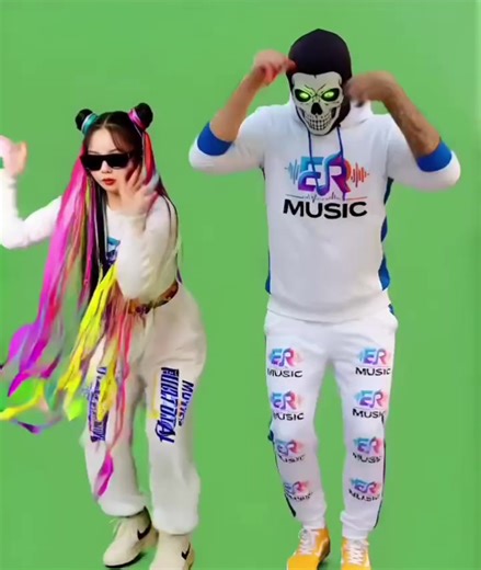 Videos de FULLTOTAL1376 (@fulltotal1376) con “sonido original - FULLTOTAL1376”