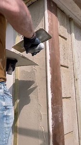 30K views · 20K reactions | There’s a lot of work that goes into quoins..whichever way you do them. The end result though is worth the effort. #plastering #traditional #heritage #lime | The Natural Plaster Company | Facebook