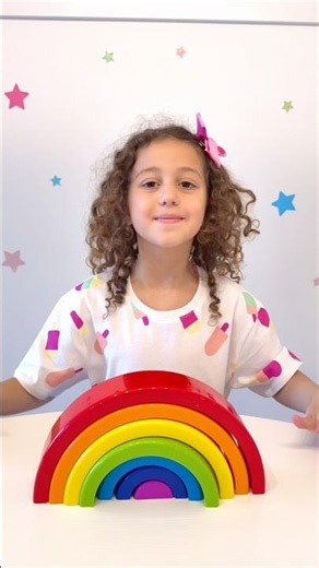 Learn colours of the rainbow with Rhia