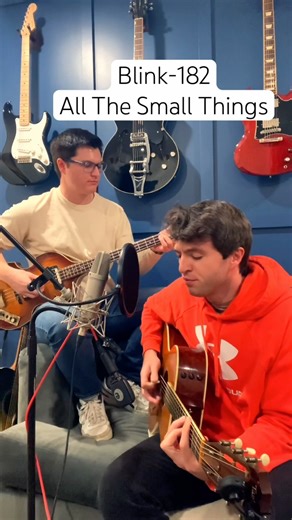 Blink-182 - All The Small Things🎸 PART 1 #blink182 #music #song #cover #live #livemusic #shorts
