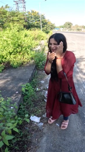 ❤️ P A P P U ❤️ on Instagram: "Girlfriend Marke Ja Rahi Hai.😭 #sad #girlfriend #pappusengupta"