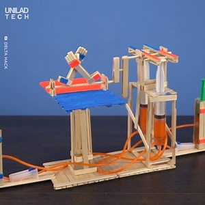 520K views · 585 shares | These guys built a DIY arm wrestling game  | UNILAD Tech | Facebook