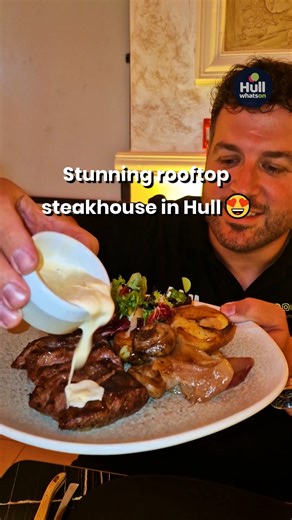 We absolutely love this stunning rooftop steakhouse in Hull, and with a NEW set-menu this Autumn, it’s a really good time to try it. 😍 One Steakhouse & Lounge is a stylish dining spot that opened less than a year ago on Witham, serving locally sourced, dry-aged Yorkshire steaks in a beautifully restored 1930s building. It’s Hull’s only rooftop restaurant, with a gorgeous high-quality finish everywhere and heaters to get cosy outside on the colder Autumn nights. And you have to try their NEW thr