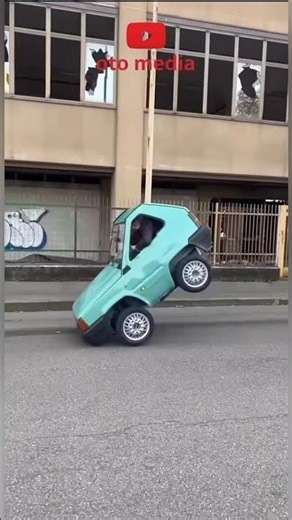 Why American Cars Fail in Japan 🤯🚗