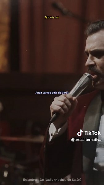 Enjambre - De Nadie (Noches de Salón) 🌚 ||